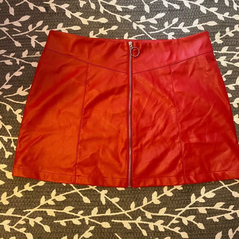 Forever 21 Plus Leather Red Skirt